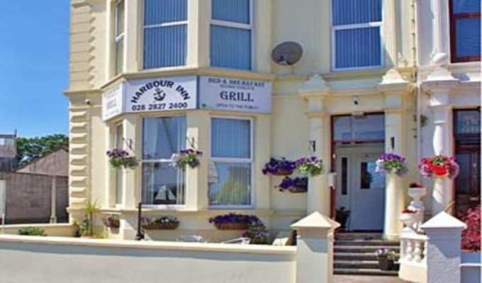 The Harbour Inn 拉恩 外观 照片